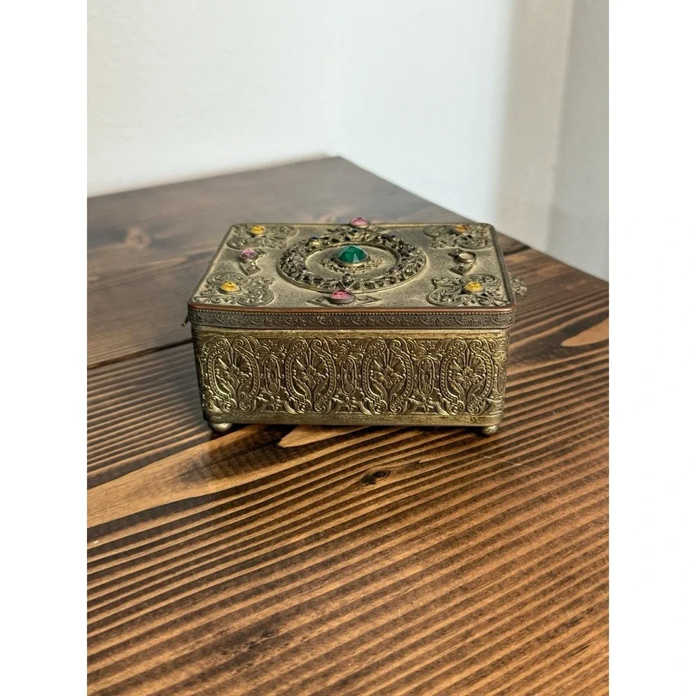 Antique E‎ & J B Empire Art Gold Jeweled Vanity Box Ornate Brass Broken